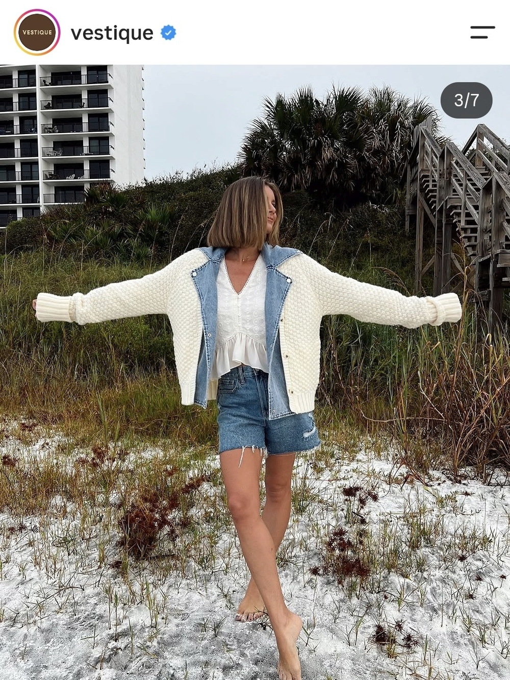 vestique Cream Chunky Cardigan with Denim Trim Accents